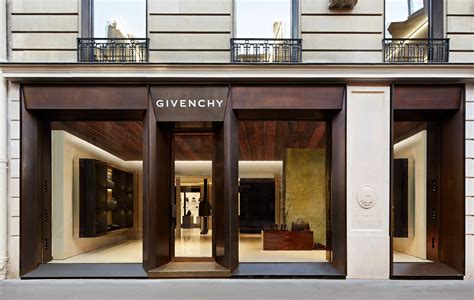 givenchy bloor st|Storelocator .